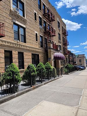 43-05 65th Street #D10, Woodside
