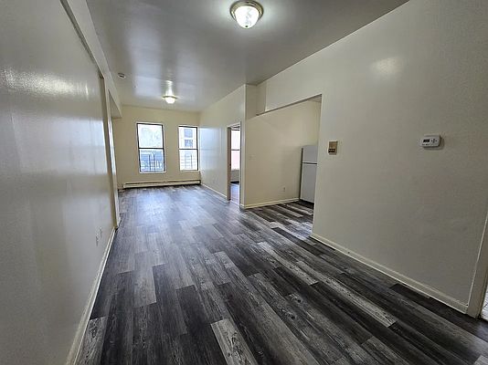 21 Pennsylvania Avenue #18D, Cypress Hills
