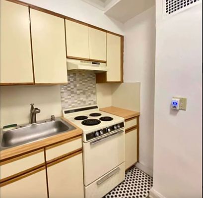 130 Bayridge Parkway #6K, Bay Ridge